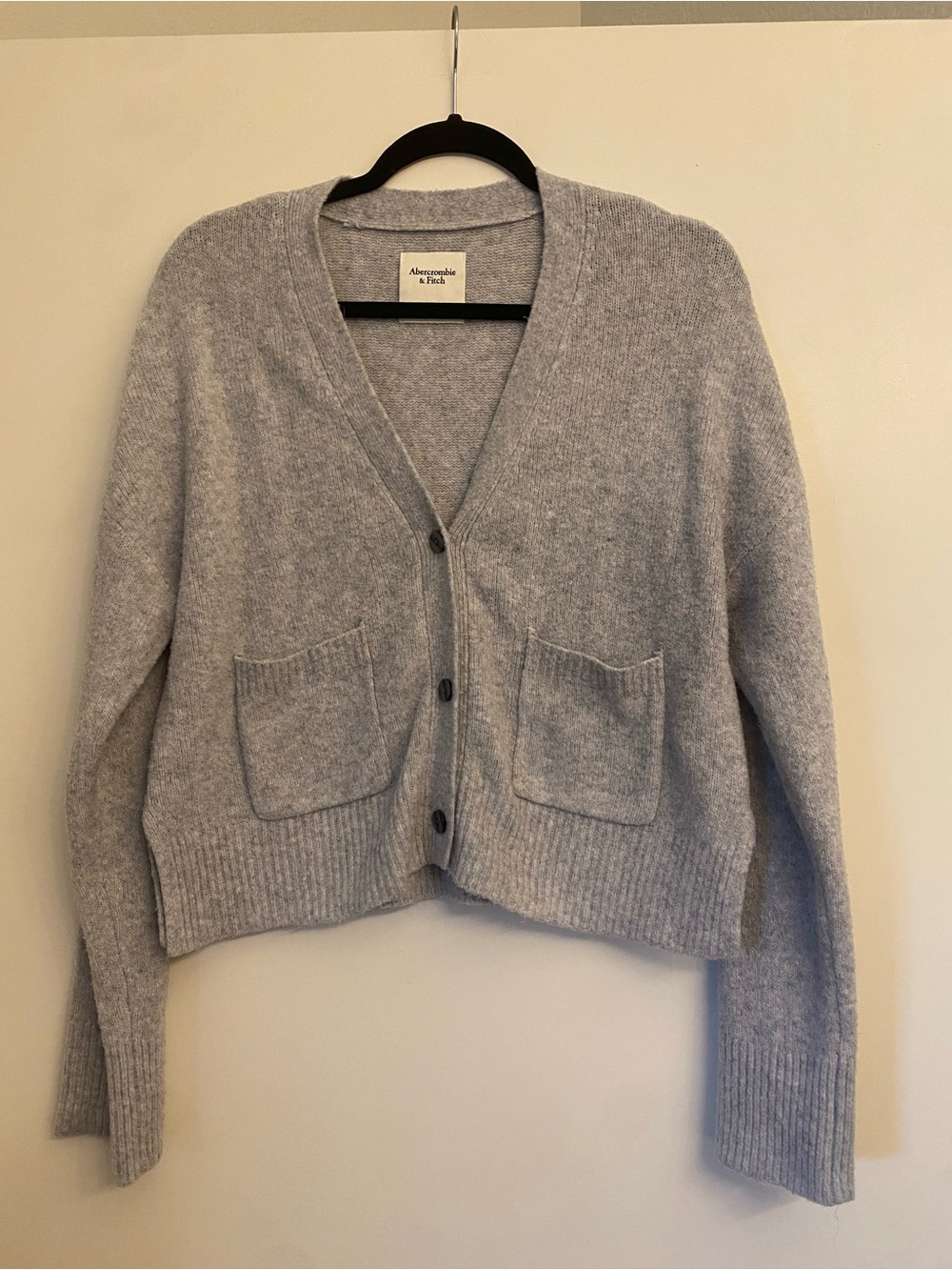 Abercrombie & Fitch Light Gray V-Neck Button Cardigan